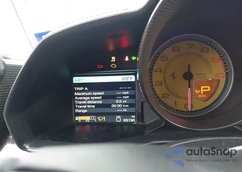 2015 Ferrari 458 Spider z USA, uszkodzony, nr VIN ZFF68NHA1F0211313